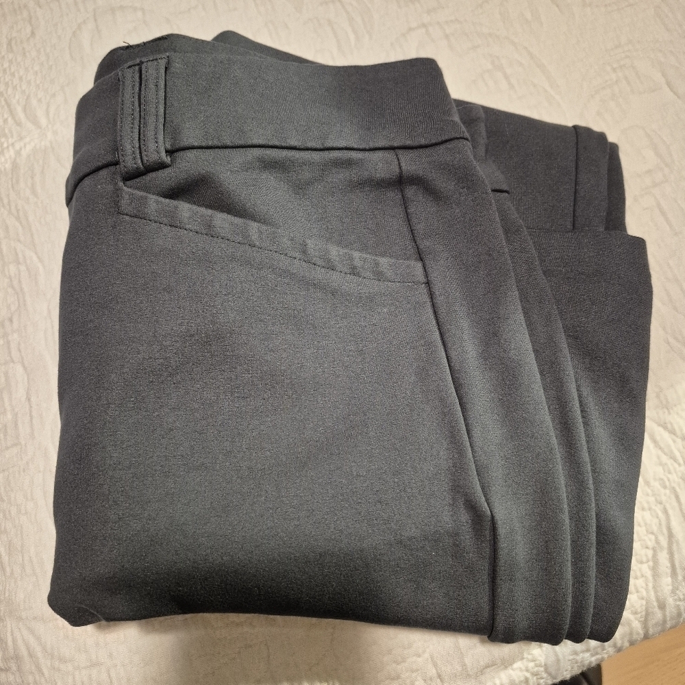 Studio by Torrid moss green 28 T High Rise Trouser wide Leg VGUC